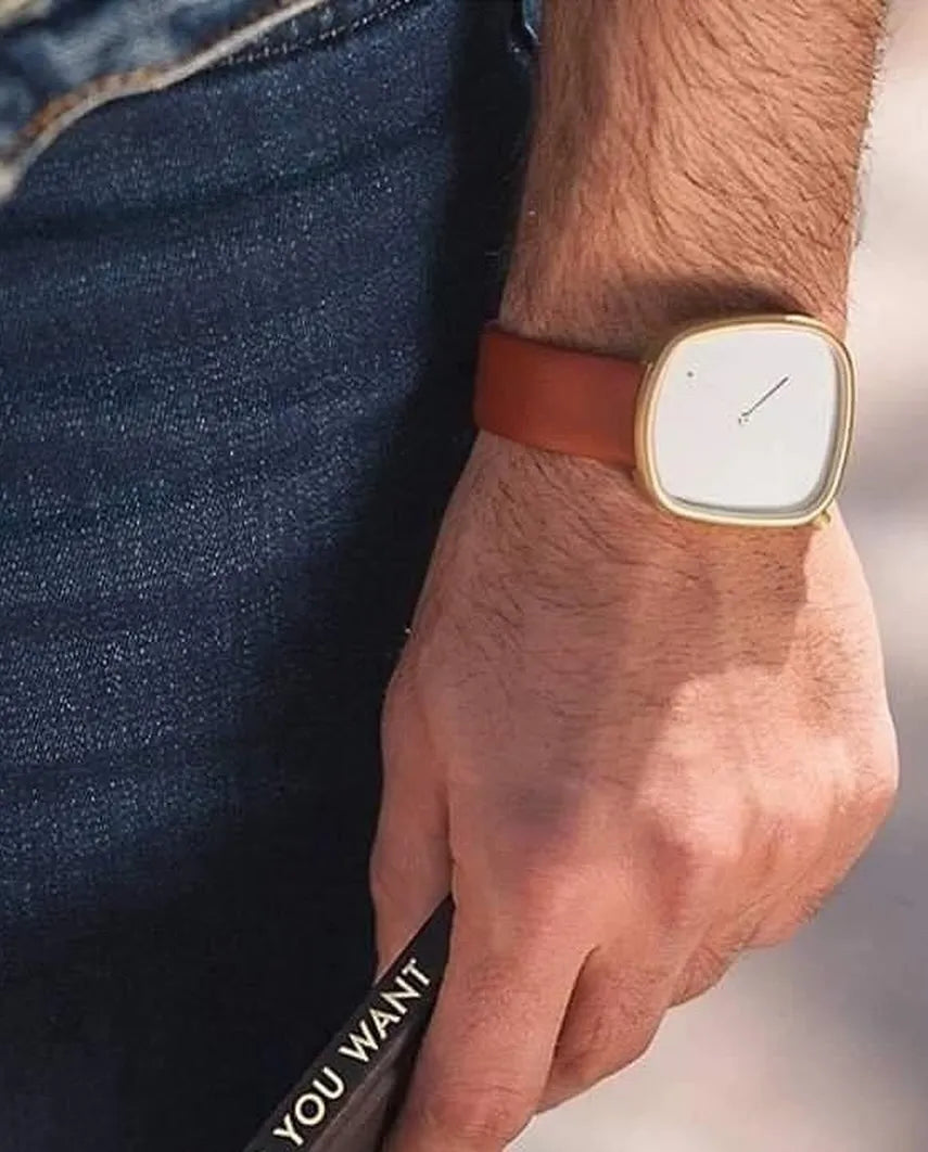 Pulseira em couro legítimo costurado à mão