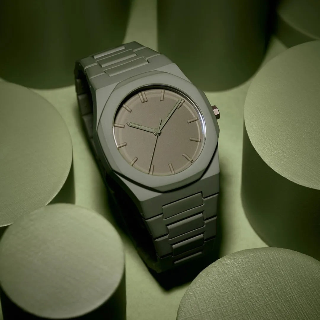 Relógio de luxo Noble I001 com corpo em policarbonato verde militar ou oliva