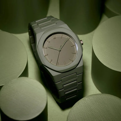 Relógio de luxo Noble I001 com corpo em policarbonato verde militar ou oliva